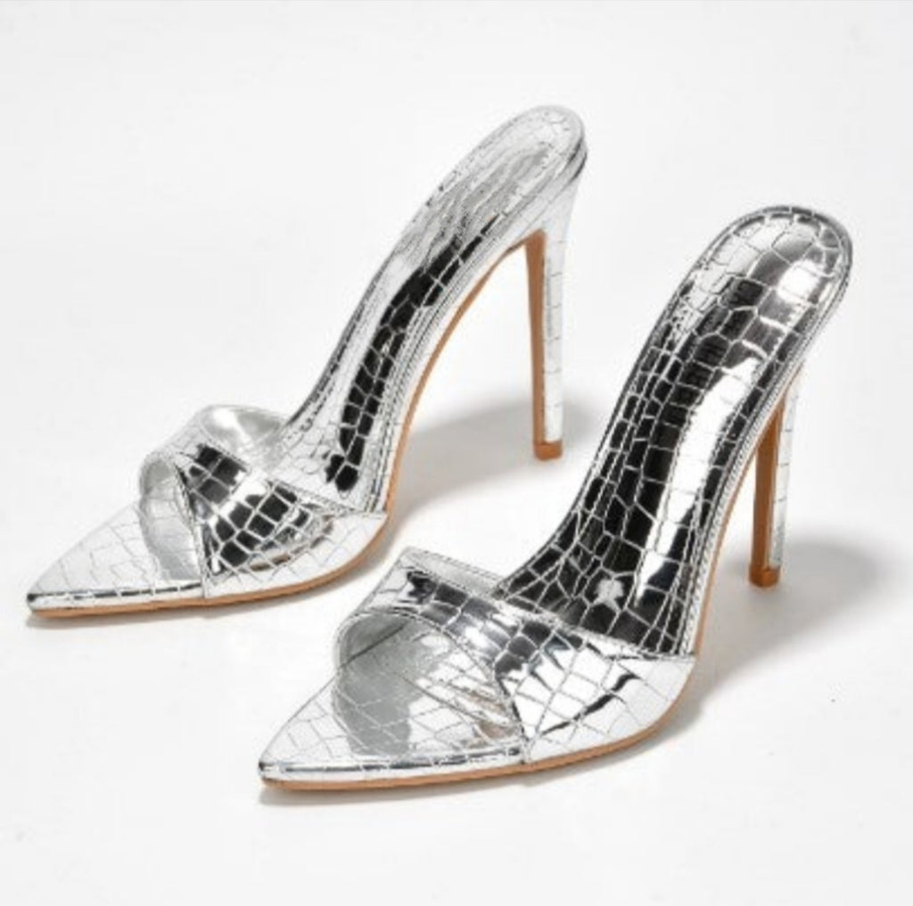 FIFTEEN MINUTES OF FAME HEELS - Féline Couture 