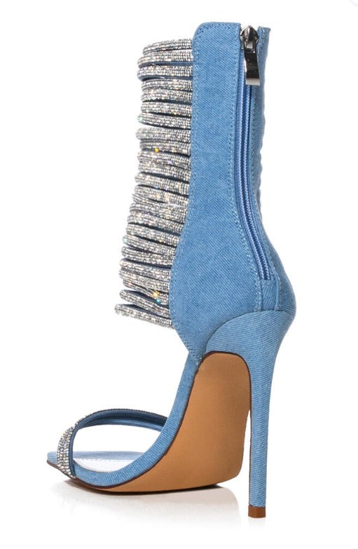 Stuntin' On Ya Toes Denim Stiletto - Féline Couture 