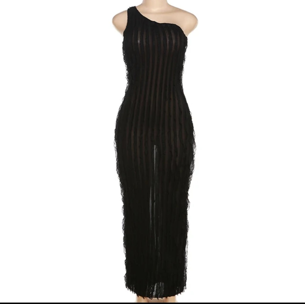 Black Delilah Ripple Effect Seamless Maxi Dress - Féline Couture 