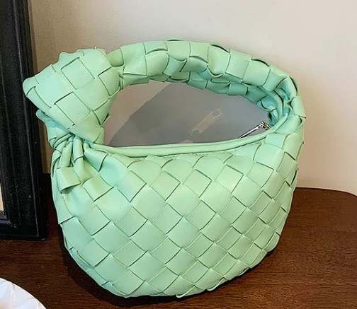 Feline Couture Woven Underarm Tote Bag - Féline Couture 