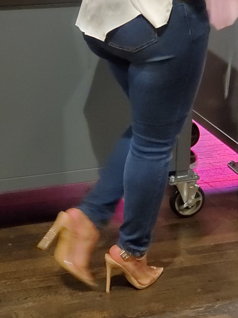 BillieJean is Not My Girl Mid-Rise Skinny Jeans - Féline Couture 