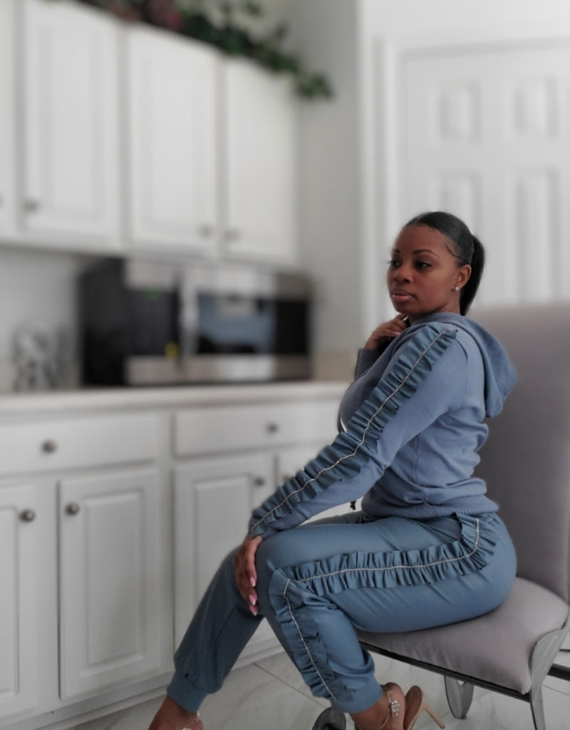 Be Savage Not Average Sweater & Jogger Set - Féline Couture 