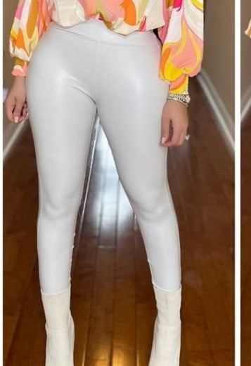 All Eyes On Me Leather Pants - Féline Couture 